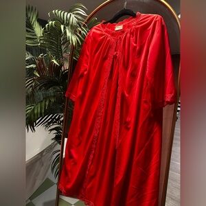 Elegant hot pink Women's Nightgown